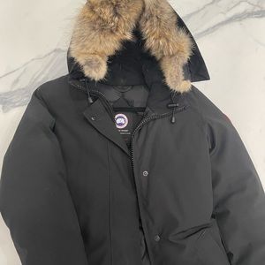 Canada Goose Victoria Parka Woman’s jacket with Fur on hood